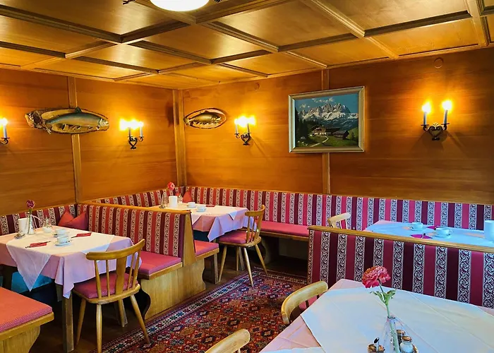 Nocleg ze śniadaniem Rainhof 4*